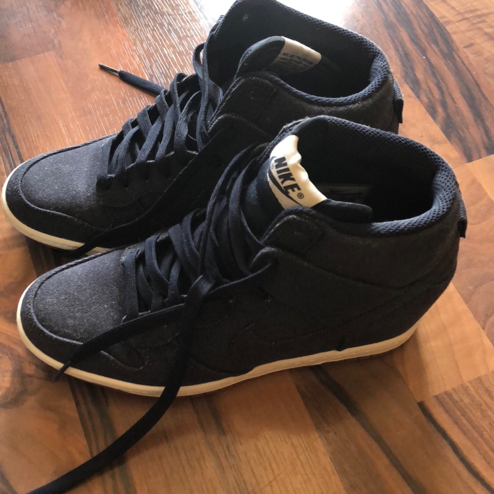 Nike Wedge Sneaker-Denim